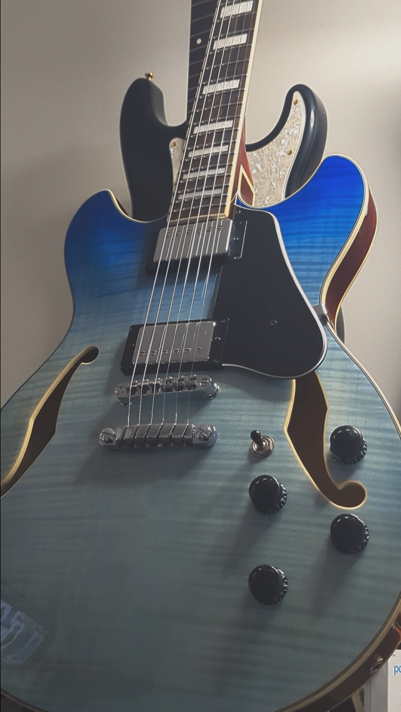 Ibanez Artcore Semi-Hollow Electric Guitar