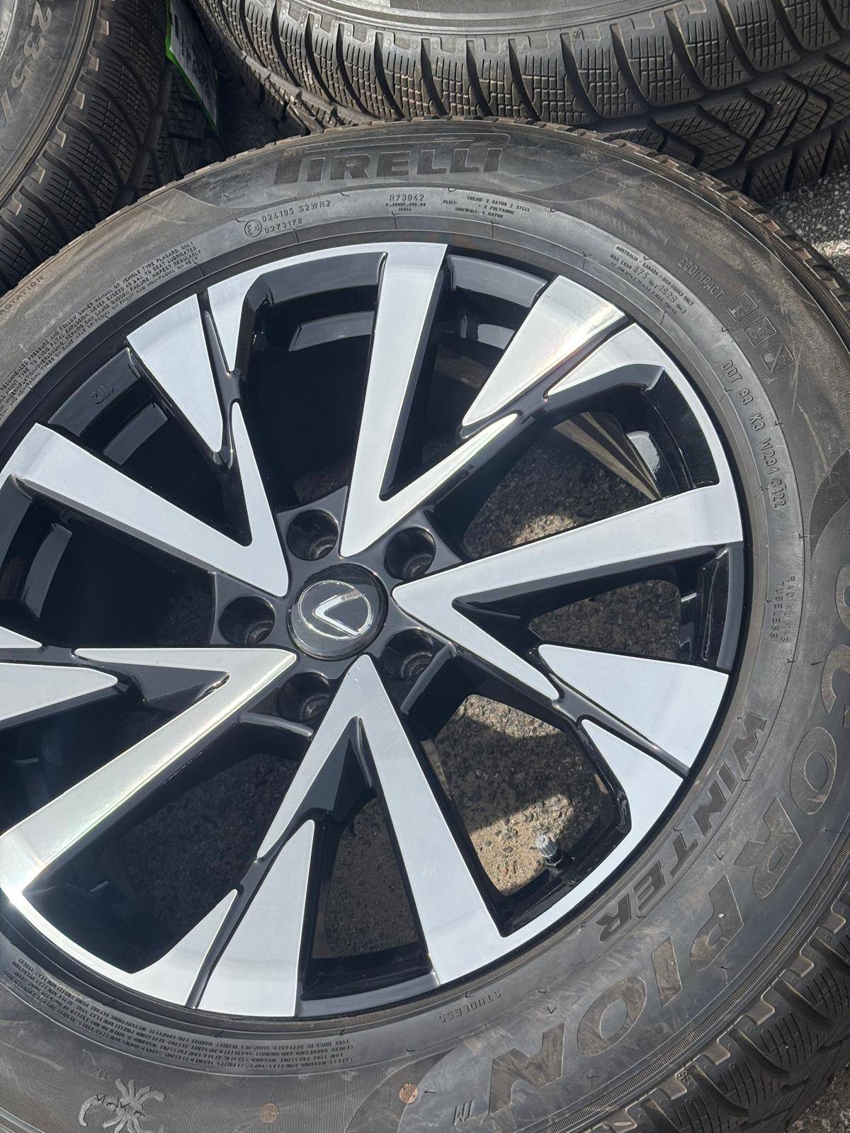 OEM 18”Lexus NX rims(5x114)+ 235/60/R18 Pirelli snows+ TPMS - photo 4