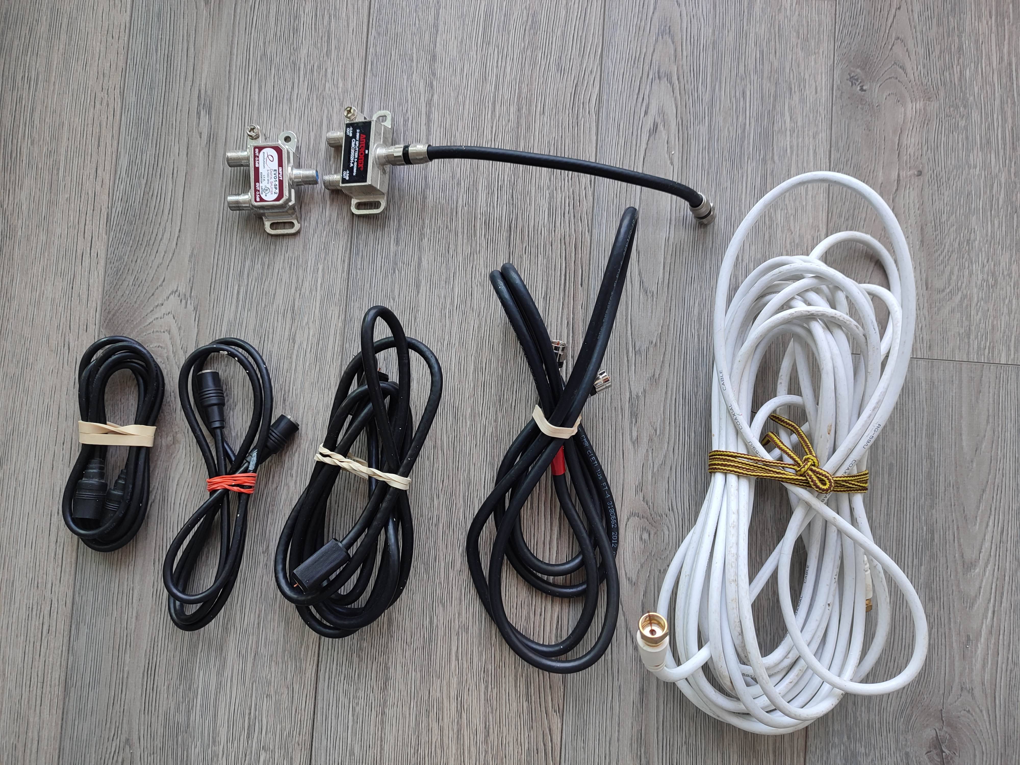 Chromebook,Flash Drives,Mouse,Cameras,USB Hub,Cables,Fire TV,etc - photo 4