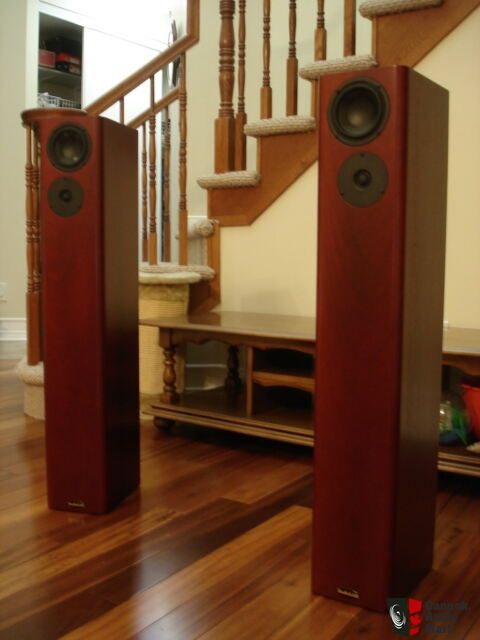 StudioLAB Reference One Loudspeakers + Isolation Spike Stands
