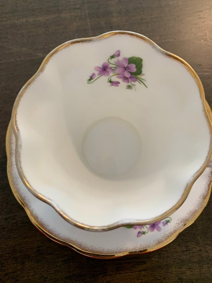 Sandringham Bone China Cup and Saucer Set - photo 4
