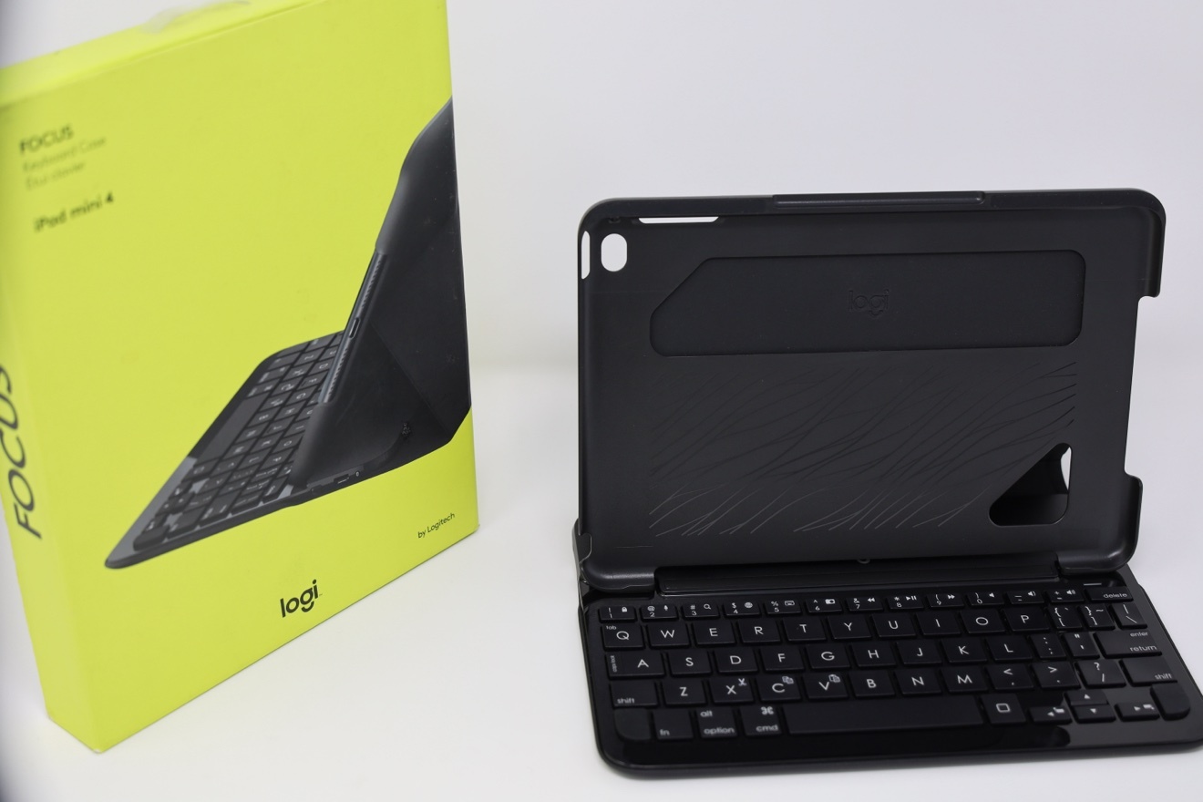 Logitech Focus Keyboard Case iPad mini 4
