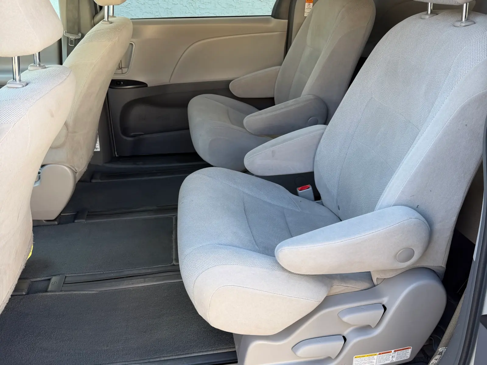 2019 Toyota Sienna - photo 4