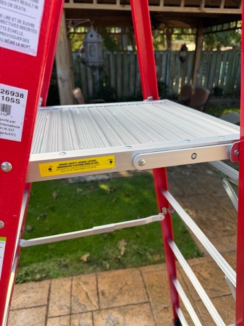 5 Step 8 ft Tall Podium Ladder - photo 5