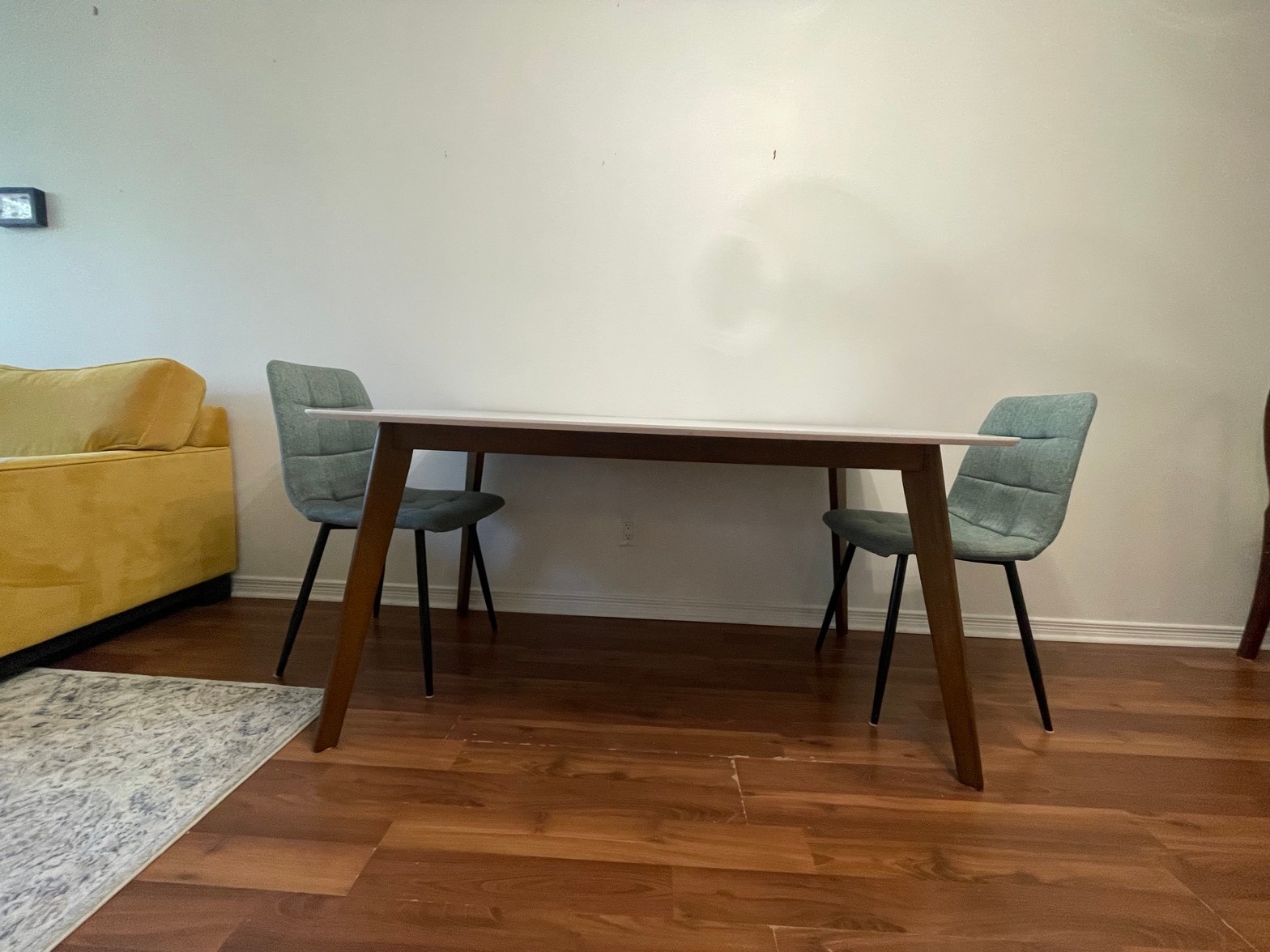 White dining table + 4 fabric chairs - photo 5