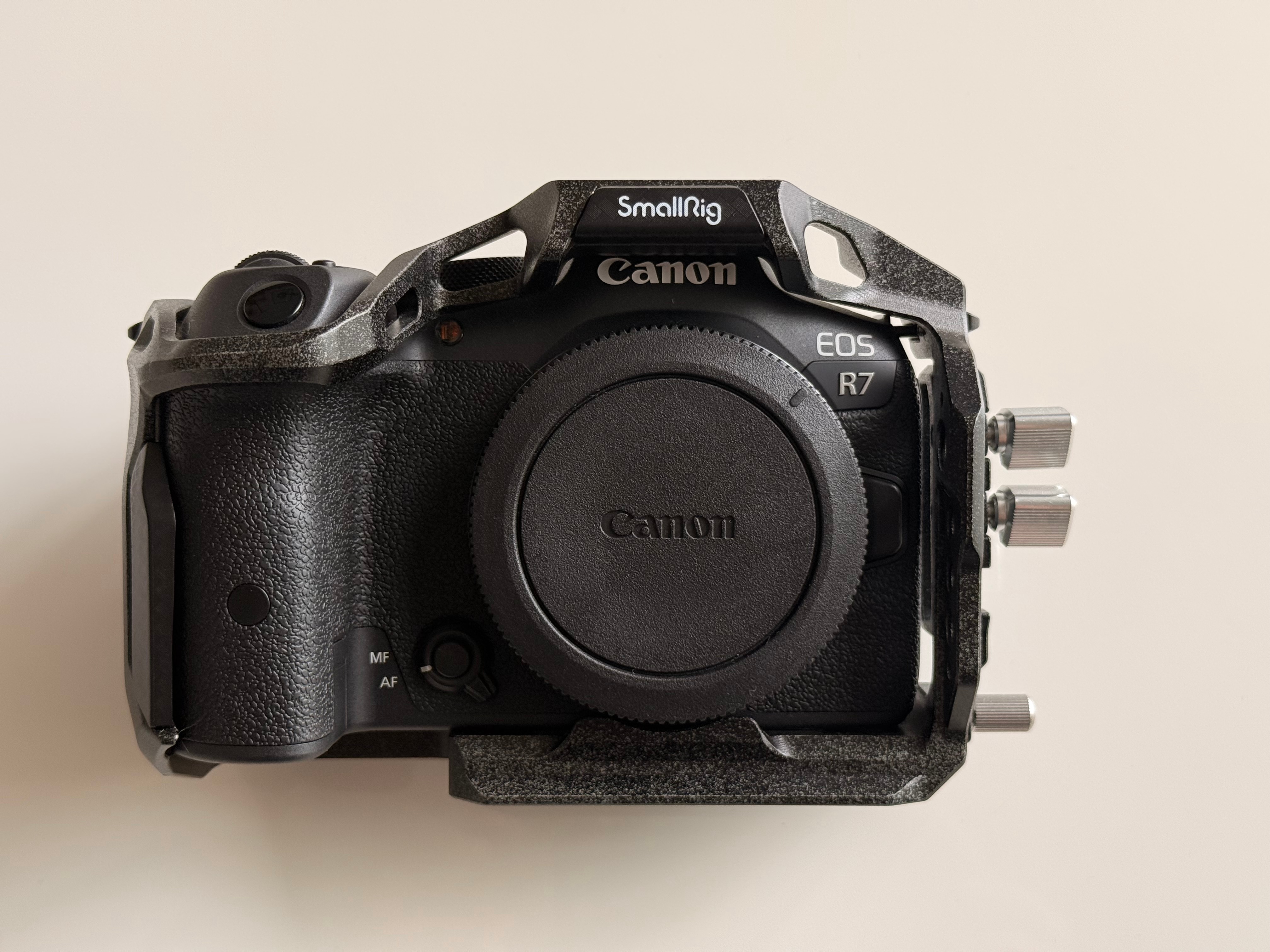 Canon EOS R7 Camera, SmallRig Cage, EF 17-40 L, & mount adapter - photo 3