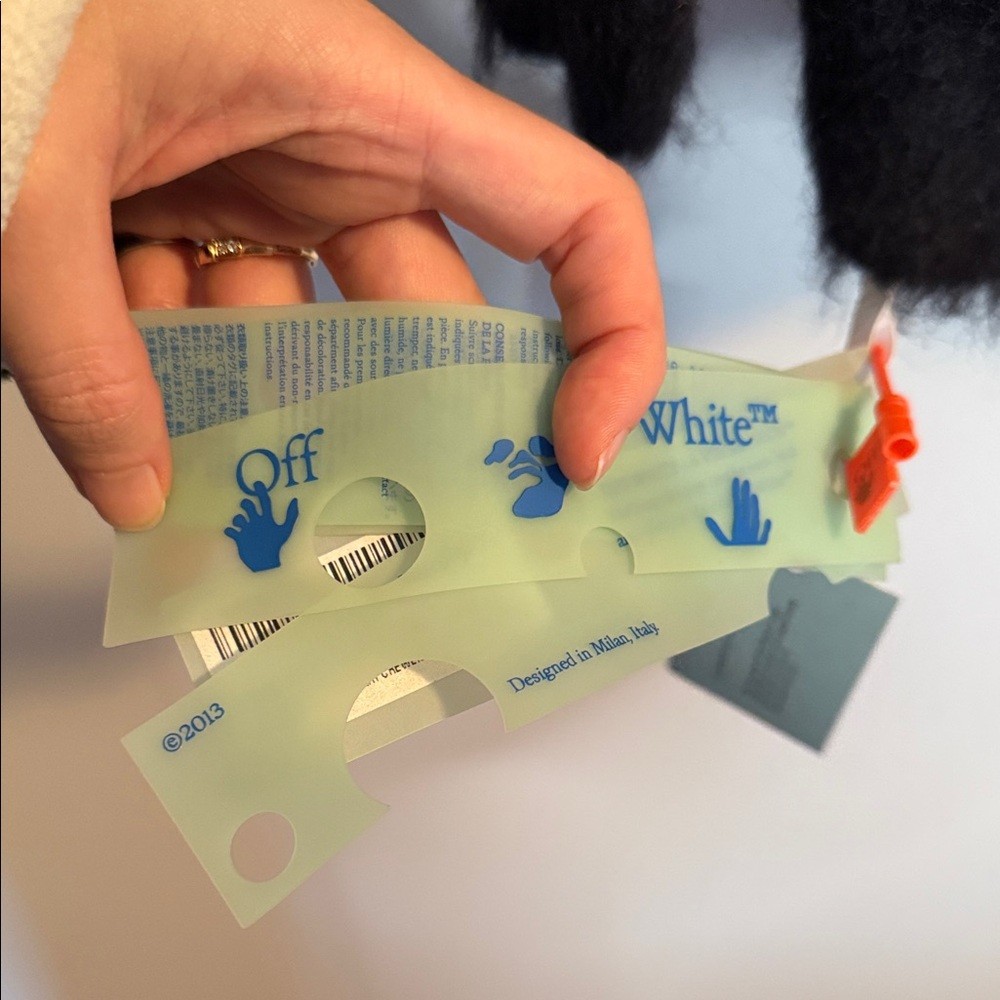 BNWT Off-White Transparent Blue Label - photo 2