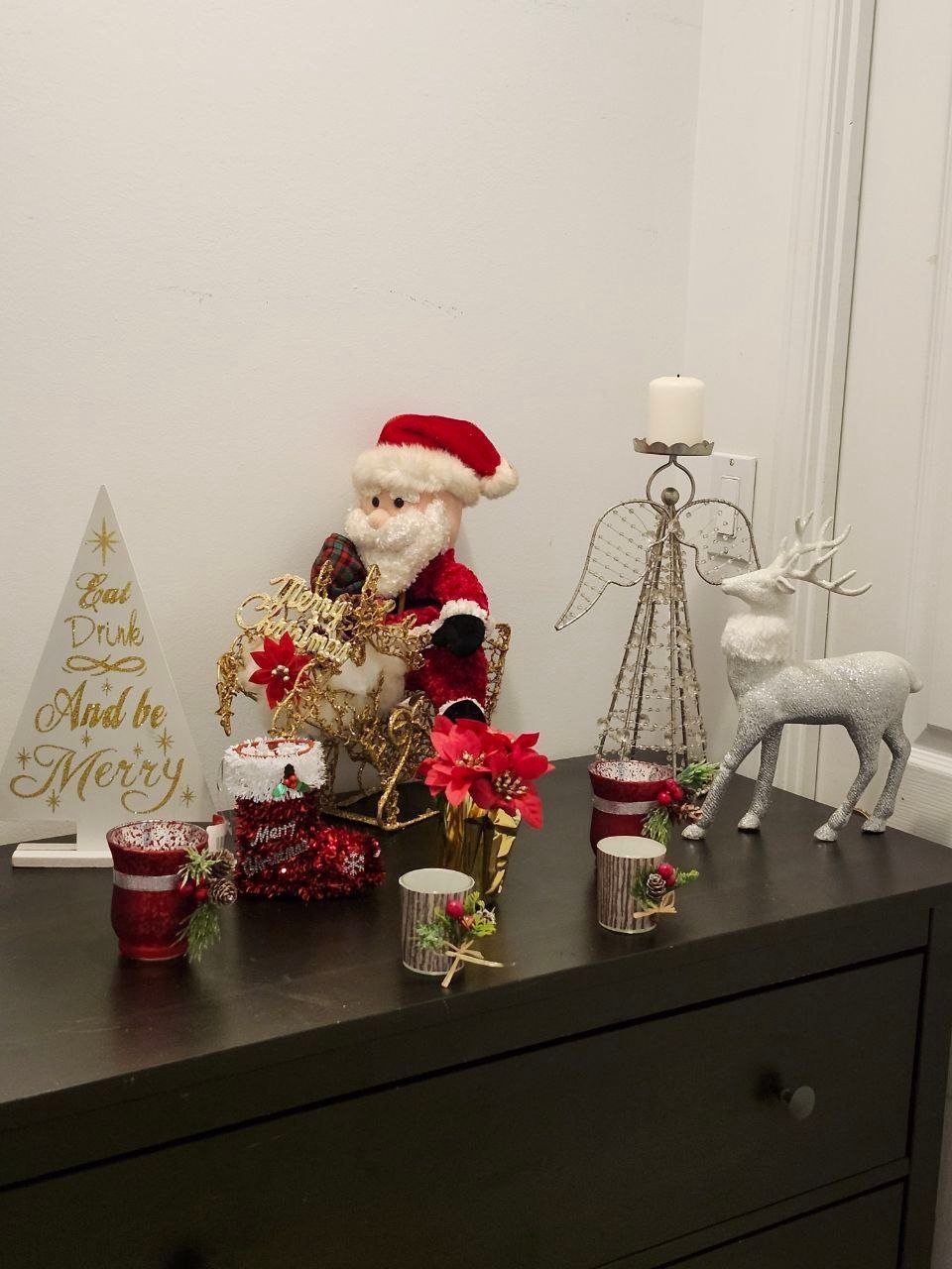 Christmas Decor Lot – Santa Sleigh, Angel, Reindeer & More