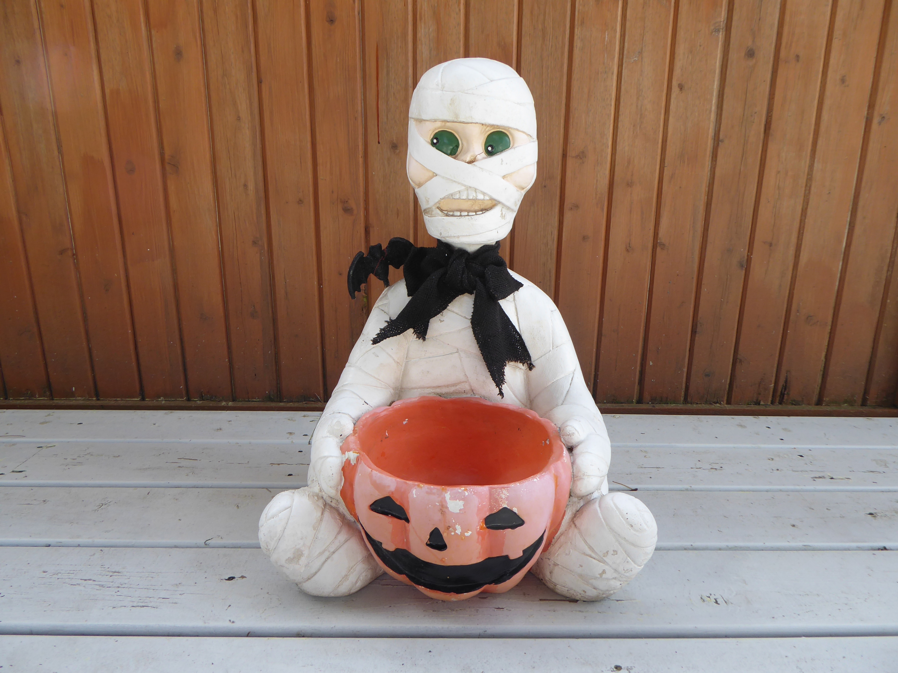 Halloween Mummy Decor pumpkin candy bowl Statue