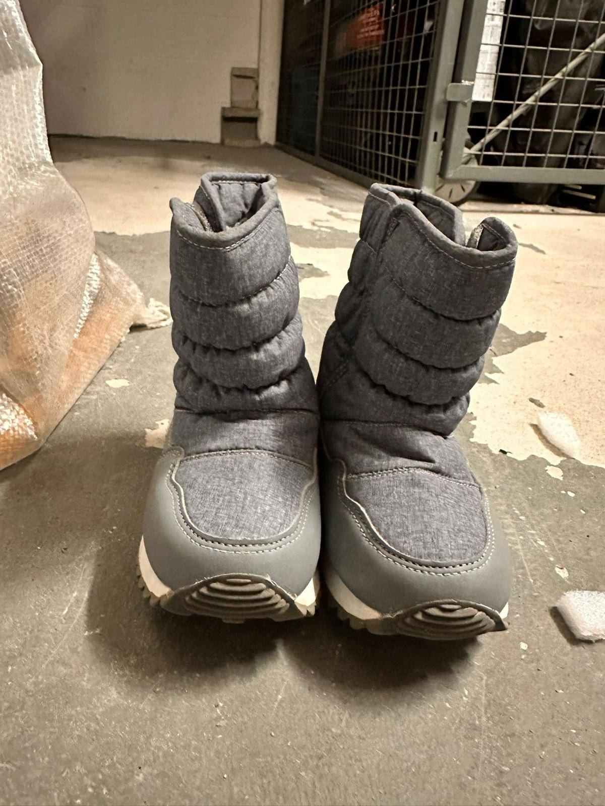 The Children's Place Boys High-Top Sneakers & Snow Boots