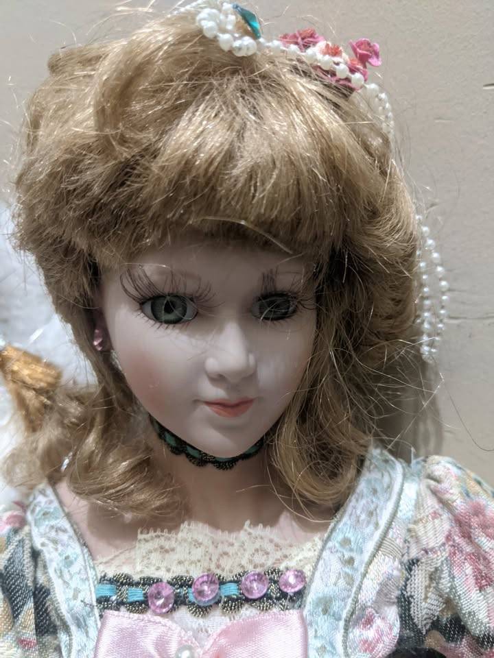 Geppeddo dolls, collector's series porcelain dolls, great gifts - photo 4