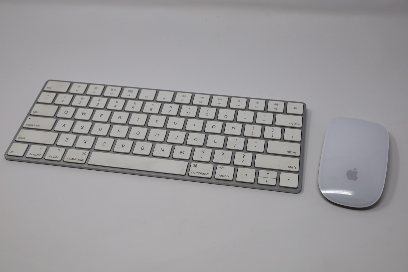 Apple Magic Keyboard and Magic Mouse 2