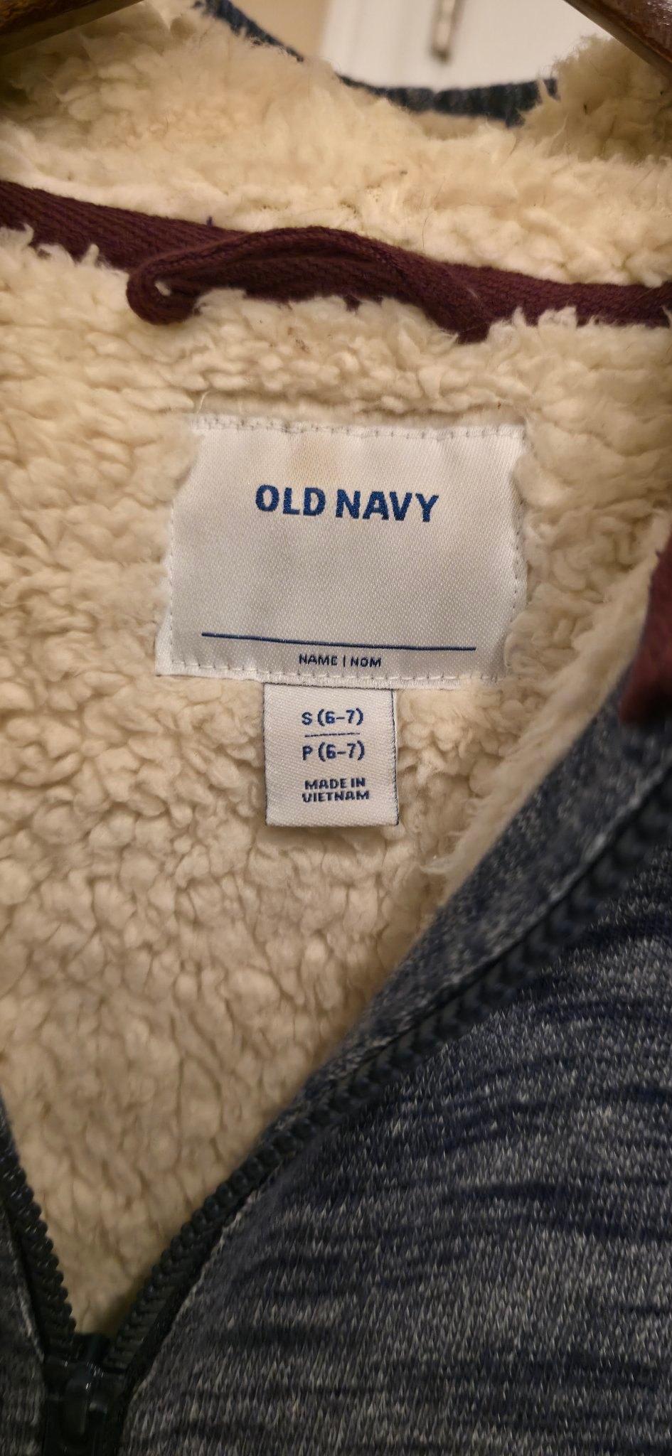 Kids Old Navy navy sherpa-lined hoodie size S (6-7) - photo 3