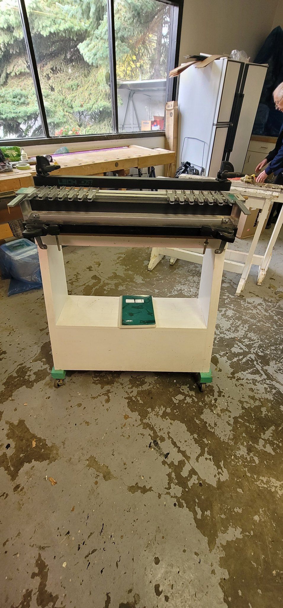 Leigh 24" Dovetail Jig (D4) with Stand and Manual - photo 2