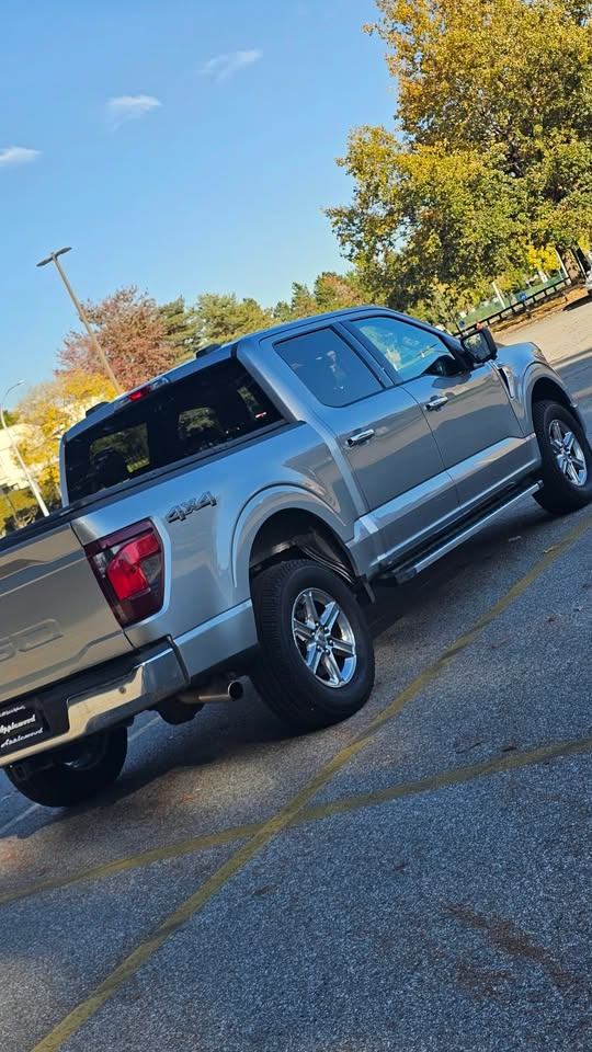 2024 Ford F-150 XLT - photo 3