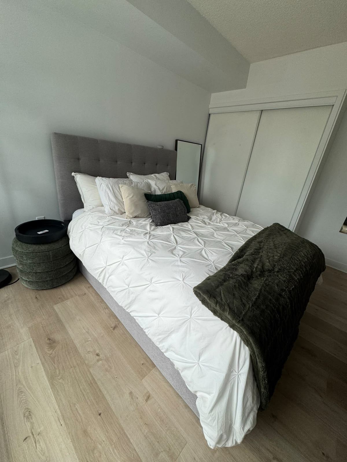 Queen Bed Set:  Mattress + Upholstered Storage Bed Frame - photo 2