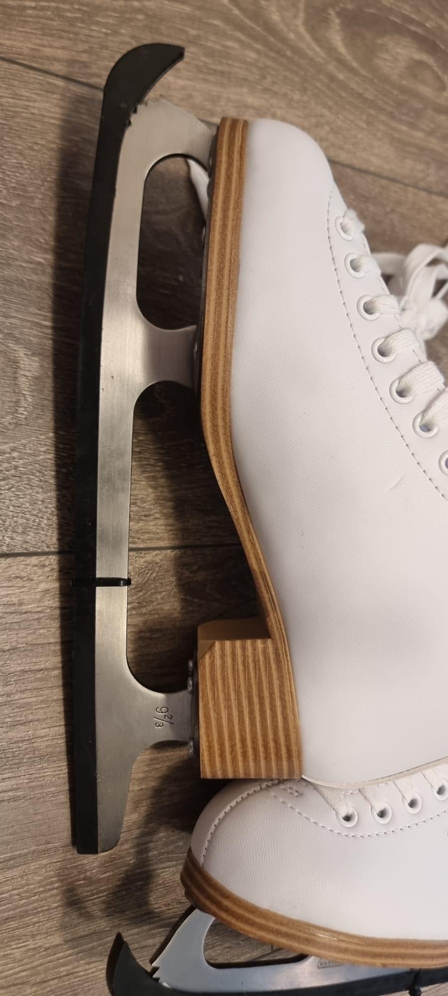 Jackson Soft Skate 380 Figure Skates Women