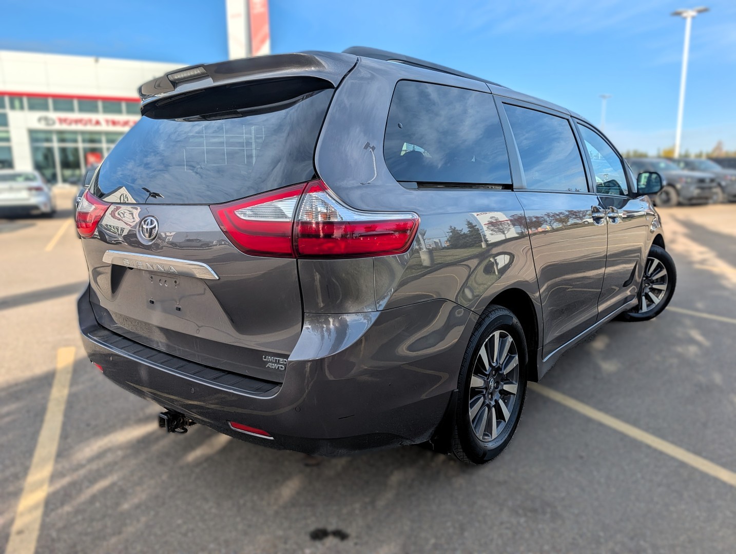 2018 Toyota Sienna - photo 5