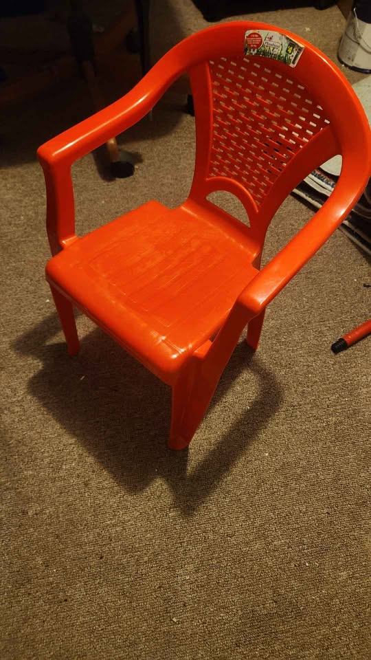 FREE: Kids Chair, Unused, Store Sticker Still On
