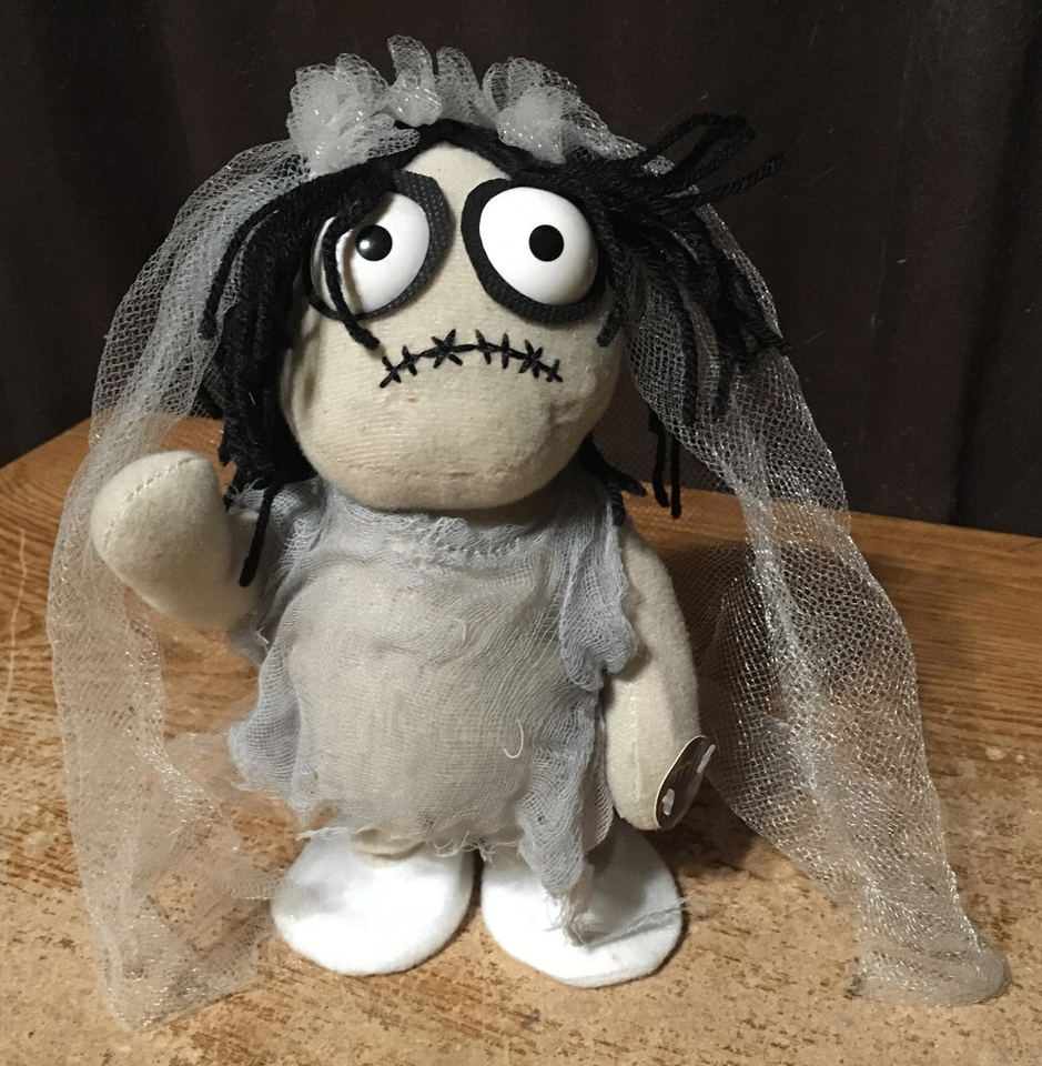 DANDEE ZOMBIE BRIDE SINGS HALLOWEEN HERE COMES THE BRIDE