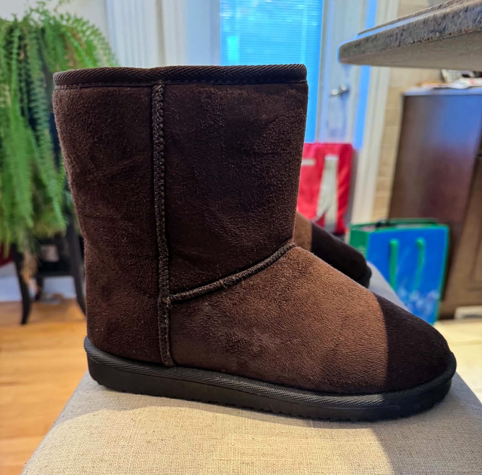 Dark Brown Faux Suede Winter Boots / Bottes en faux suède brunes - photo 2