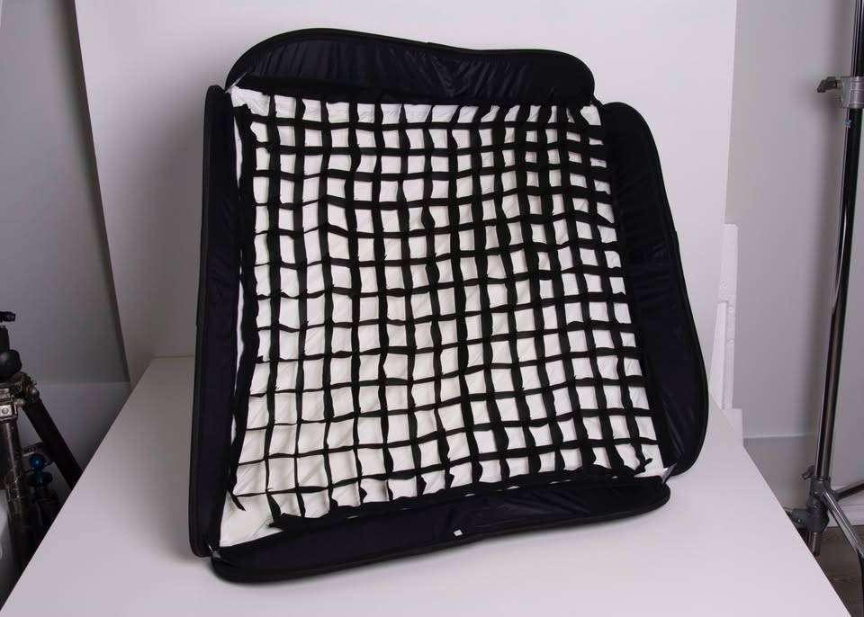 Lastolite EzyBox Hotshoe Softbox 70cm  x70cm w/Grid - photo 3