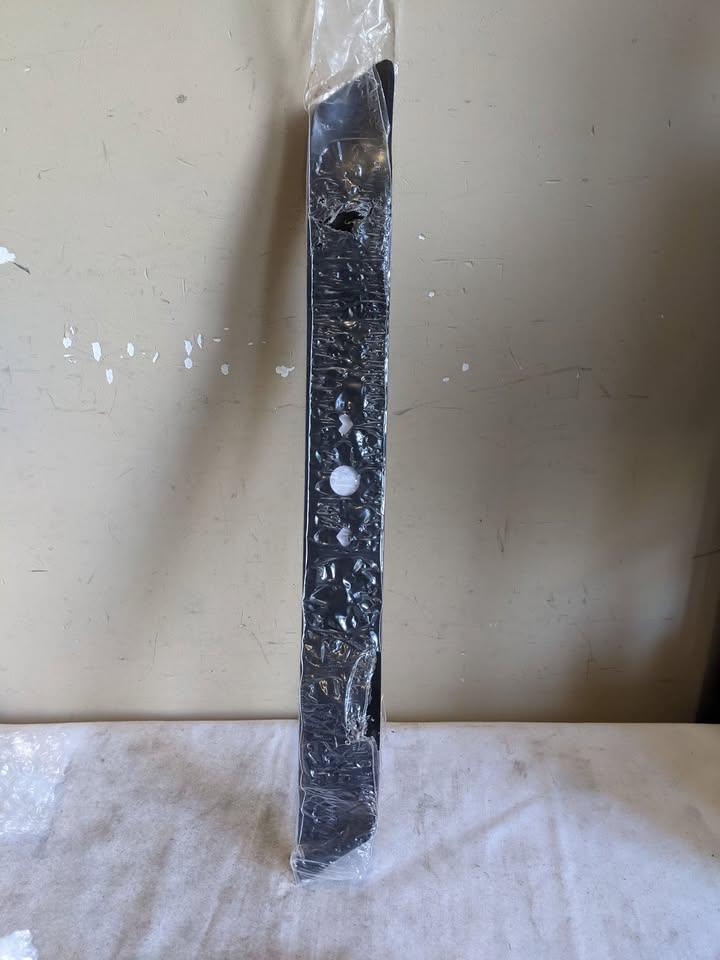 mulching blades for lawn mower, 20", NEW