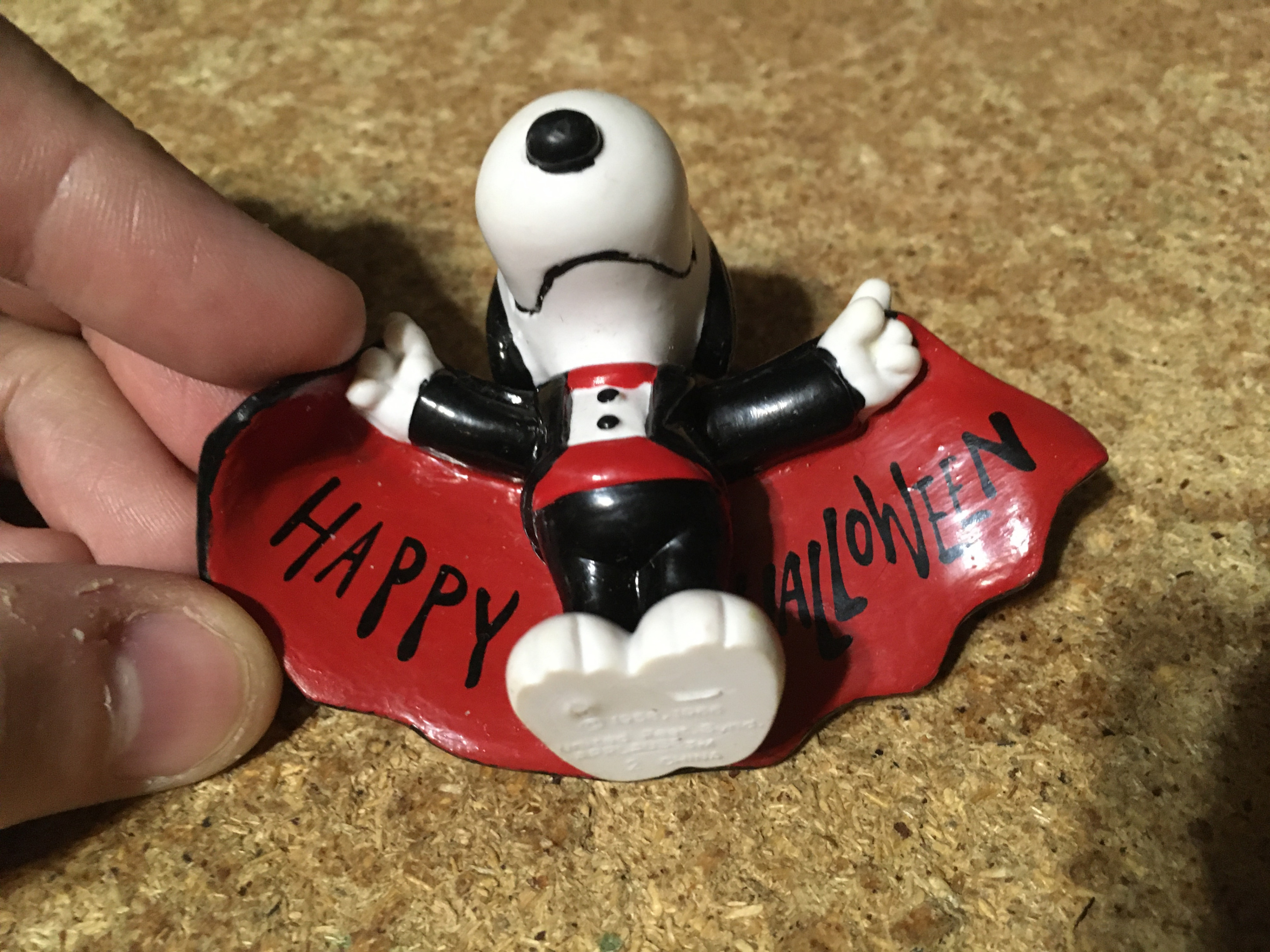1988 APPLAUSE SNOOPY PEANUTS VAMPIRE DRACULA PVC FIGURE HALLOWEE - photo 2