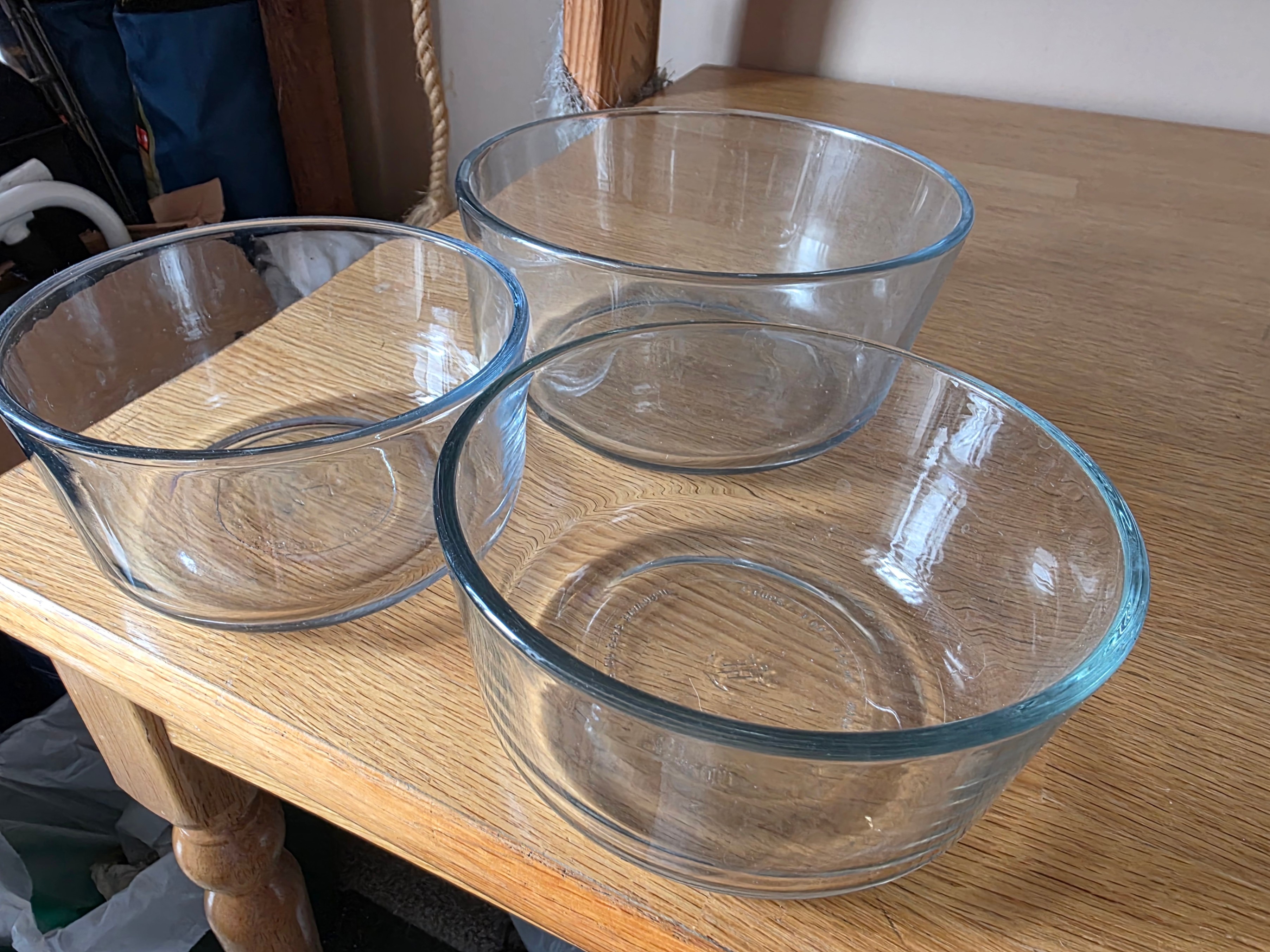 Set of 3 Anchor Hocking Glass Bowls - photo 3