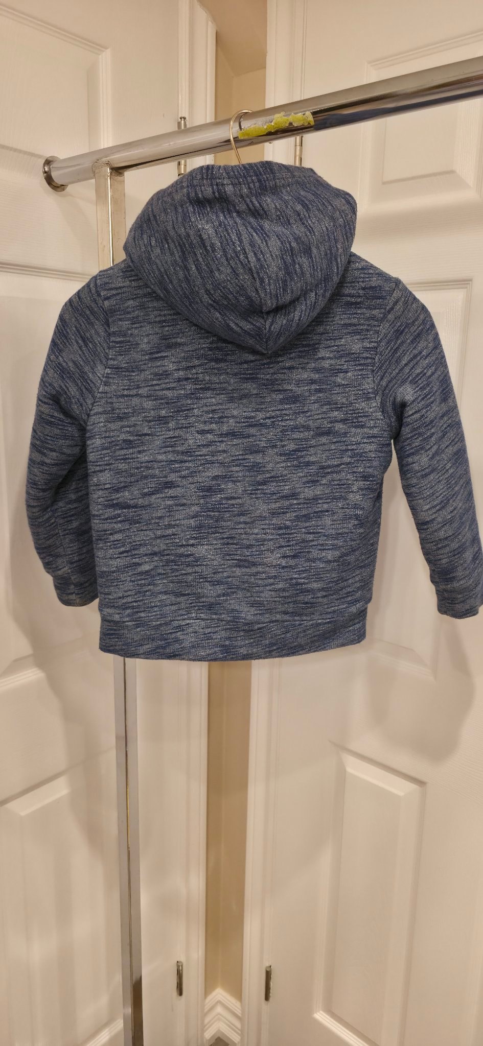 Kids Old Navy navy sherpa-lined hoodie size S (6-7) - photo 2