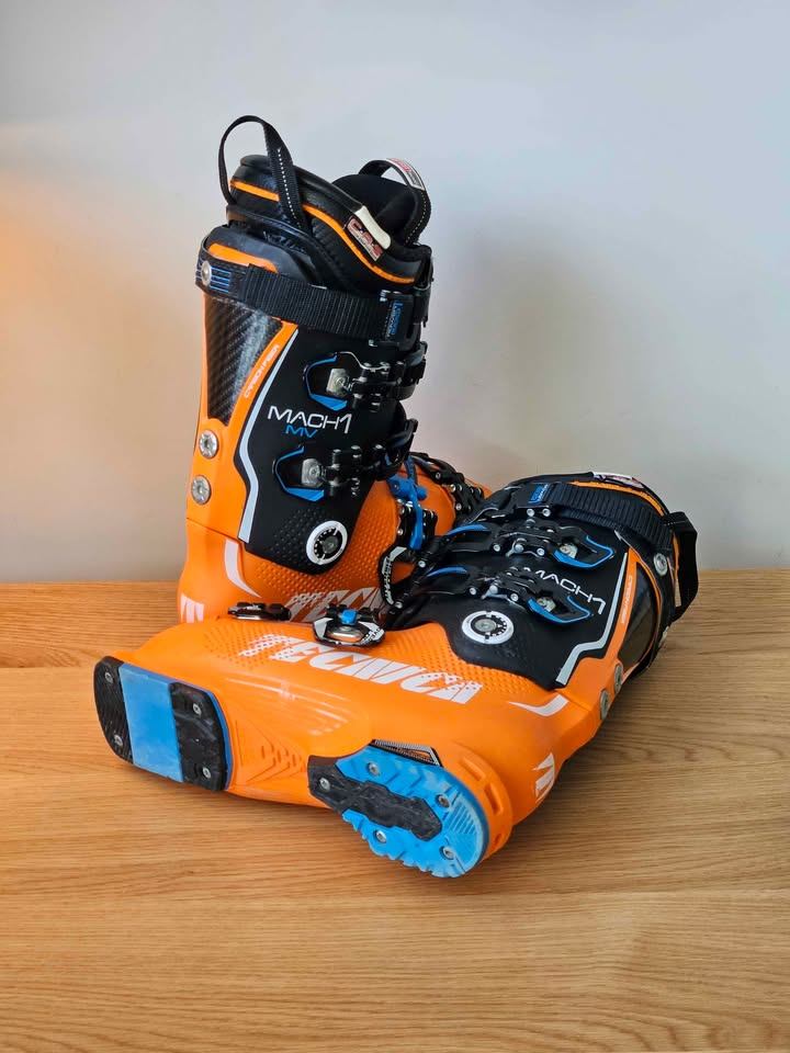 Tecnica Mach 1 Ski Boots Women 24.5