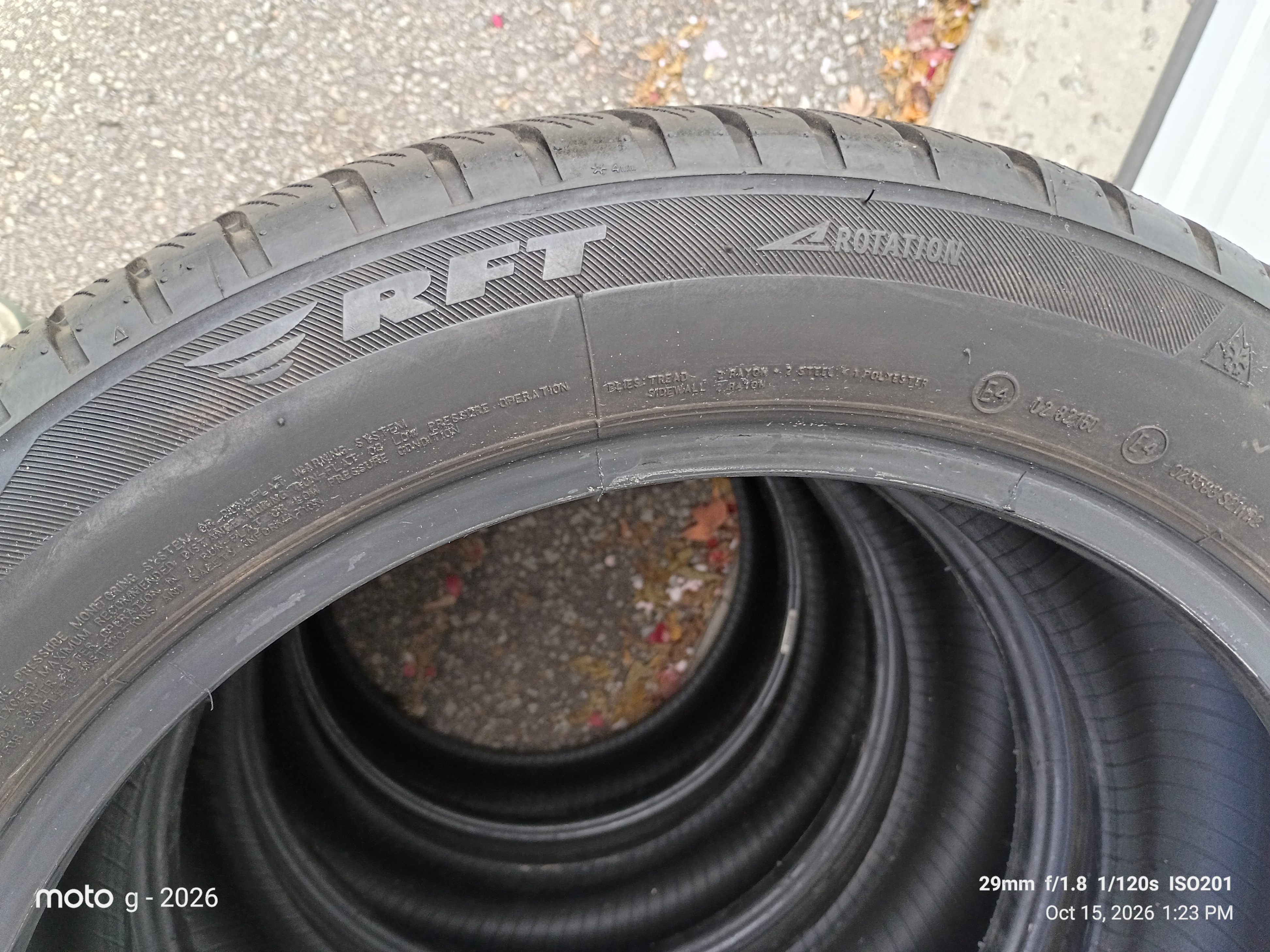 Bridgestone Blizzak 225/50R18 winter tires - photo 4