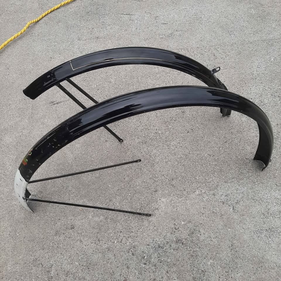 Vintage front rear fenders mudflaps Robin hood Nottingham bikes - photo 3