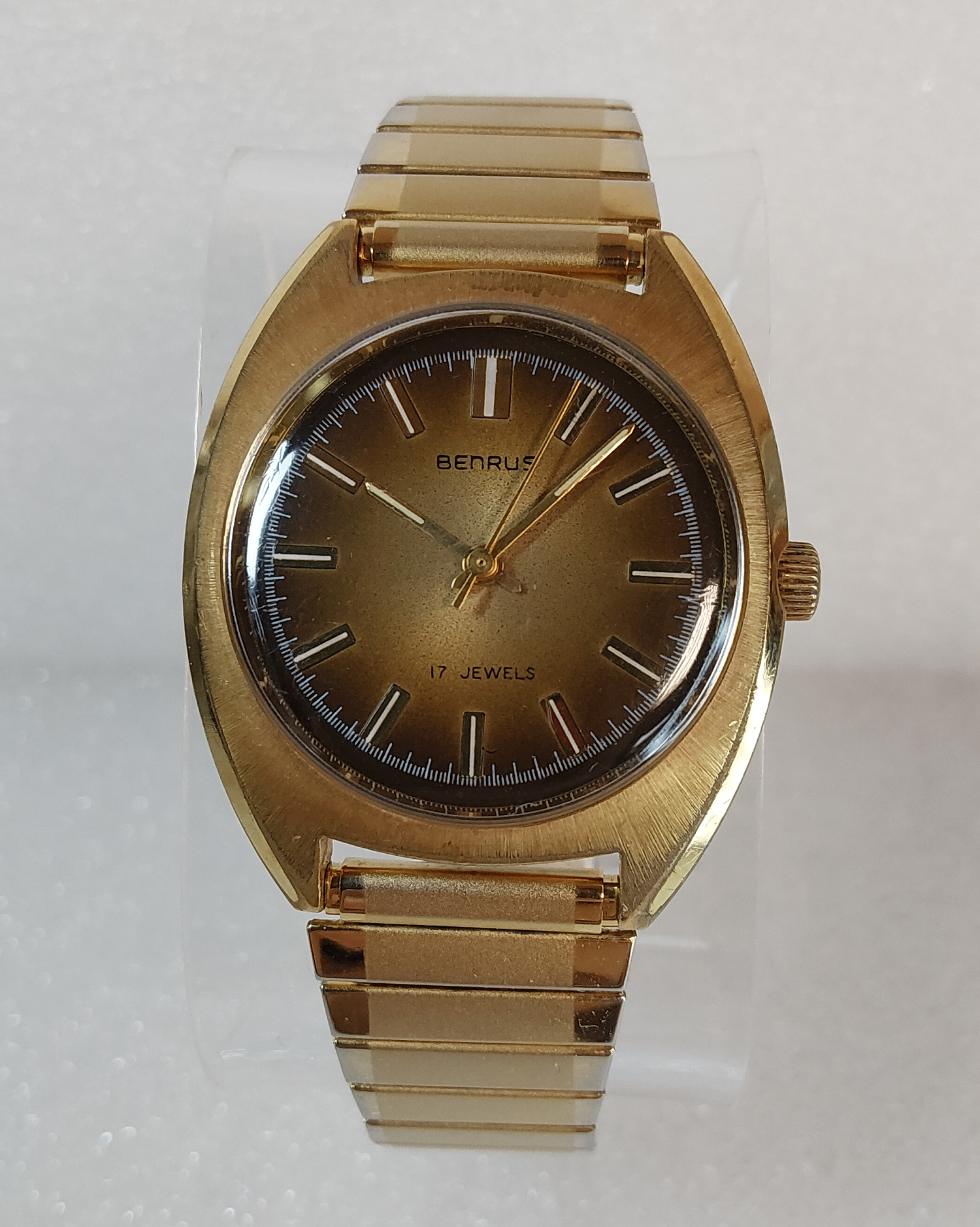 Vintage Benrus gold-tone Watch