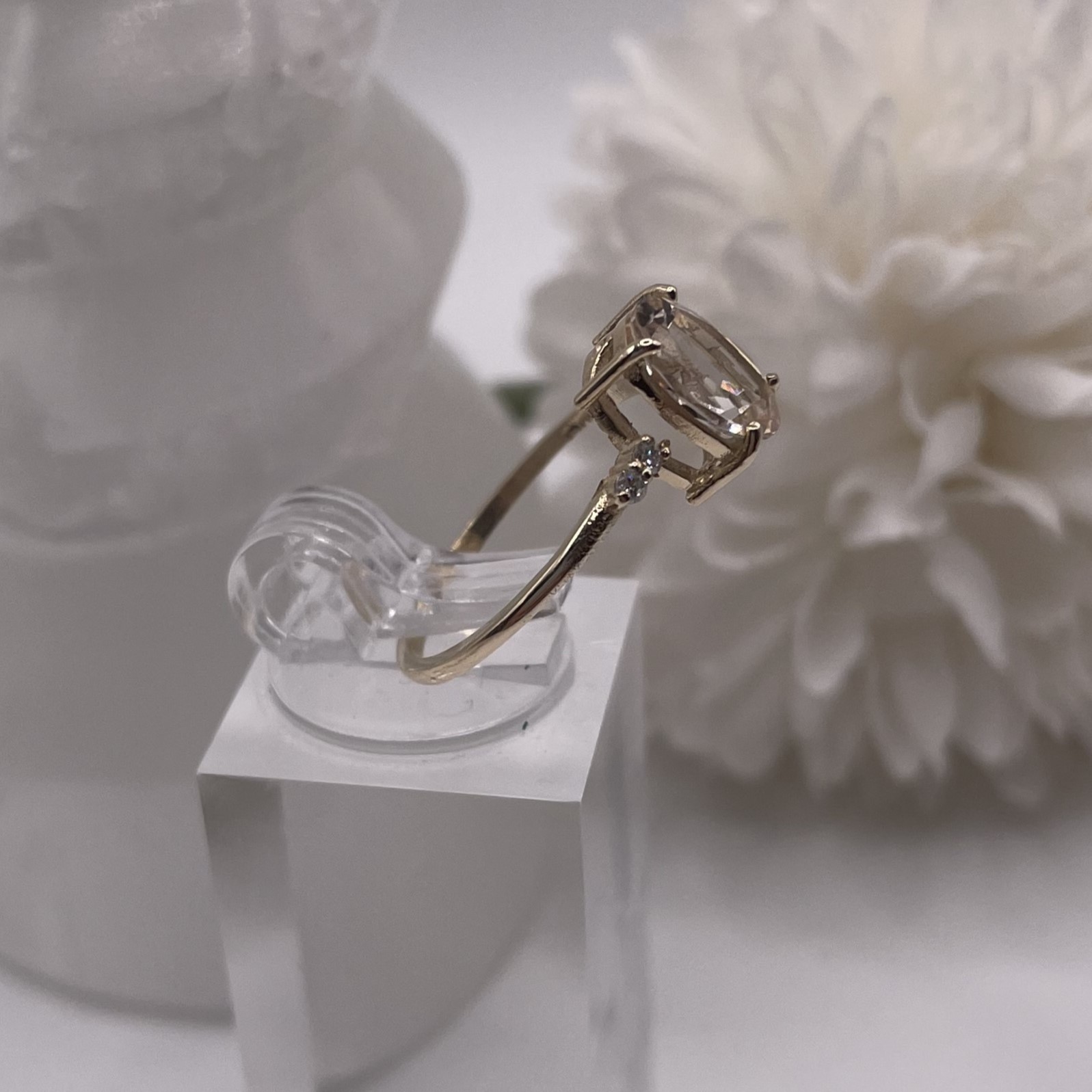10kt Yellow Gold Natural Morganite & Lab Diamond Ring (Size 6.5) - photo 3
