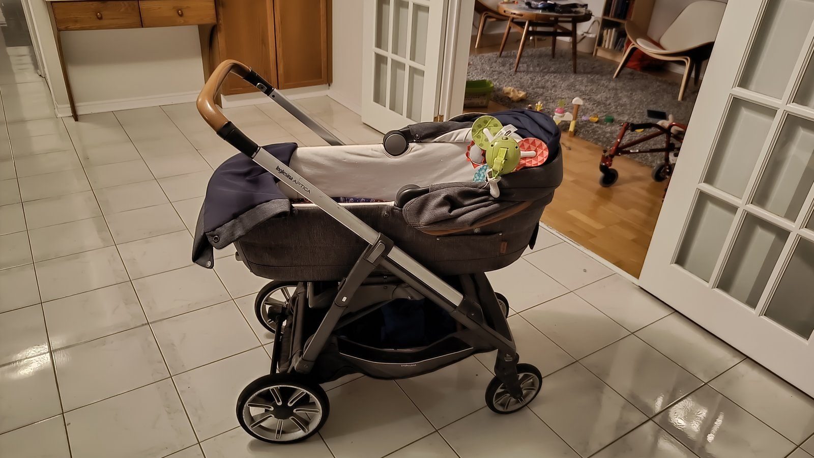 Inglesina Aptica Stroller with Bassinet