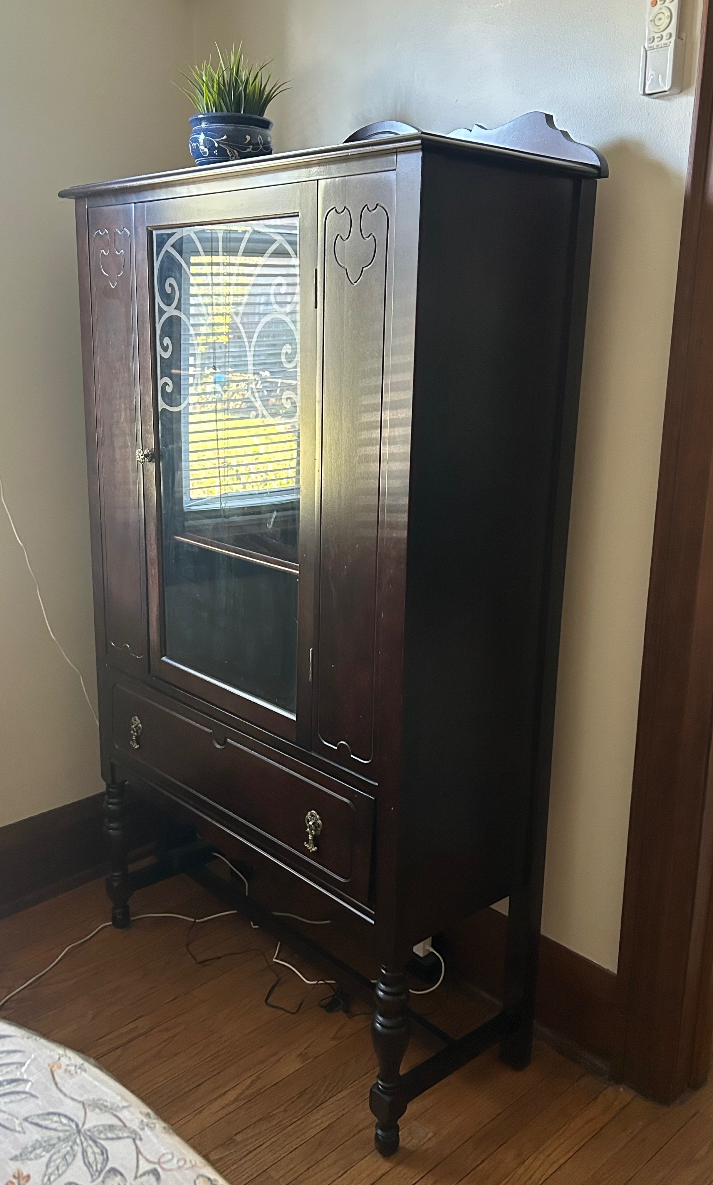 Antique Solid Wood China Cabinet - photo 2