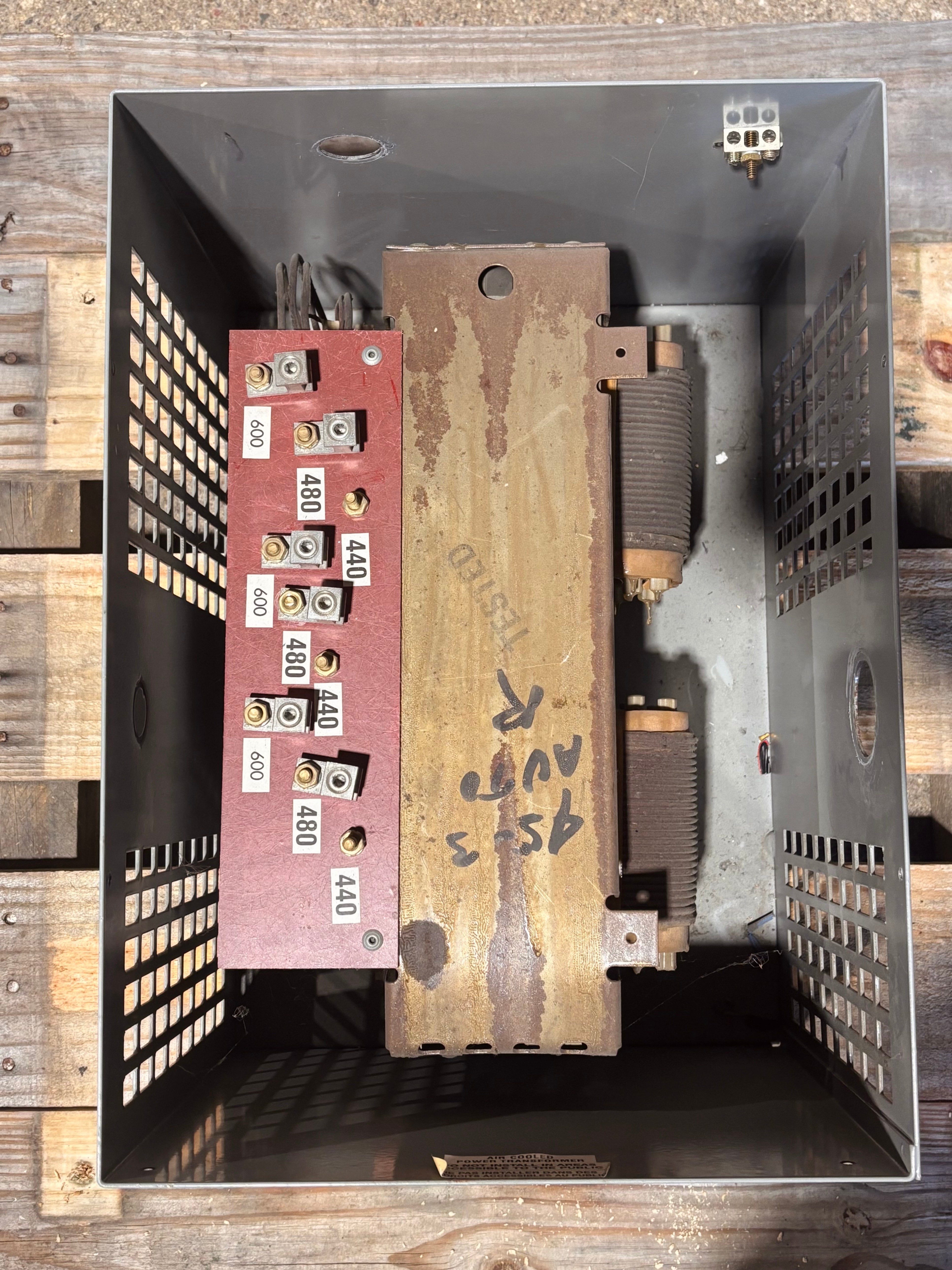 480/440Volt Transformer with switch - photo 3