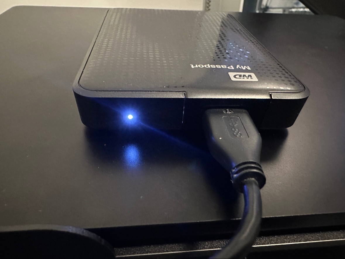 WD My Passport 1TB Portable External Hard Drive - photo 4
