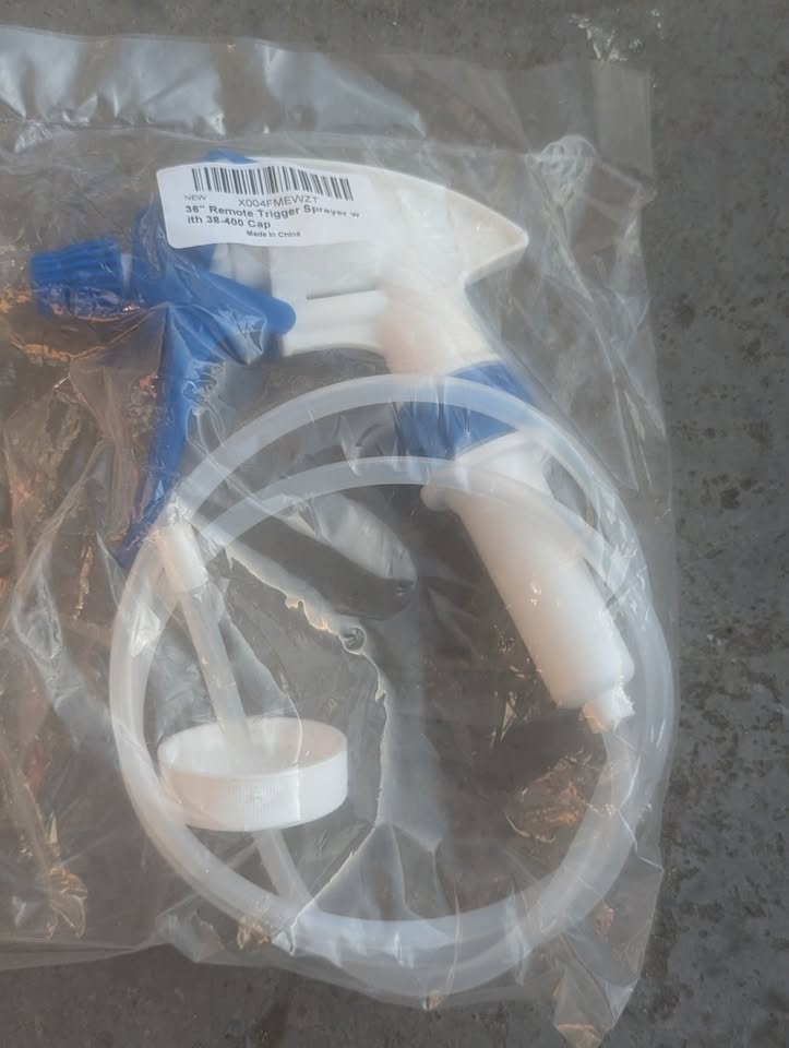 Remote Trigger Sprayer, 36” Extended with Adjustable Nozzle - photo 3