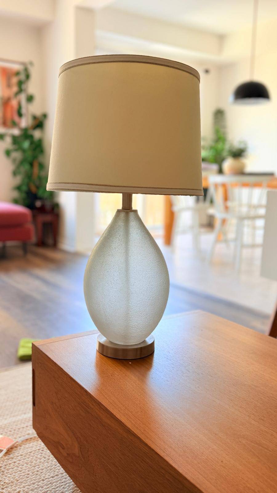 26-Inch Table Lamp with Textured Base & Cream Shade - photo 3