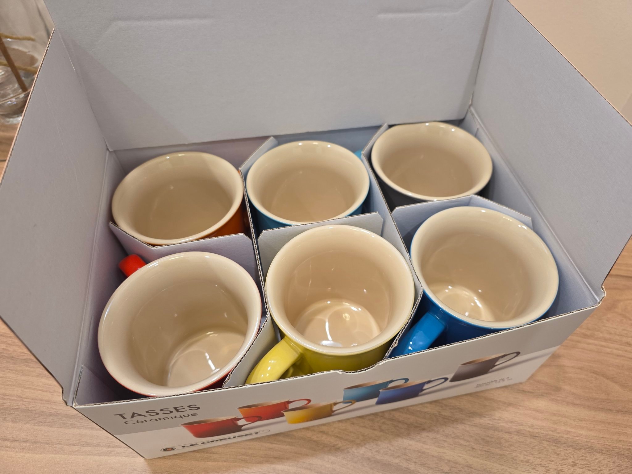 Le Creuset Stoneware Mugs — Set of 6 (400ml, Brand New) - photo 3
