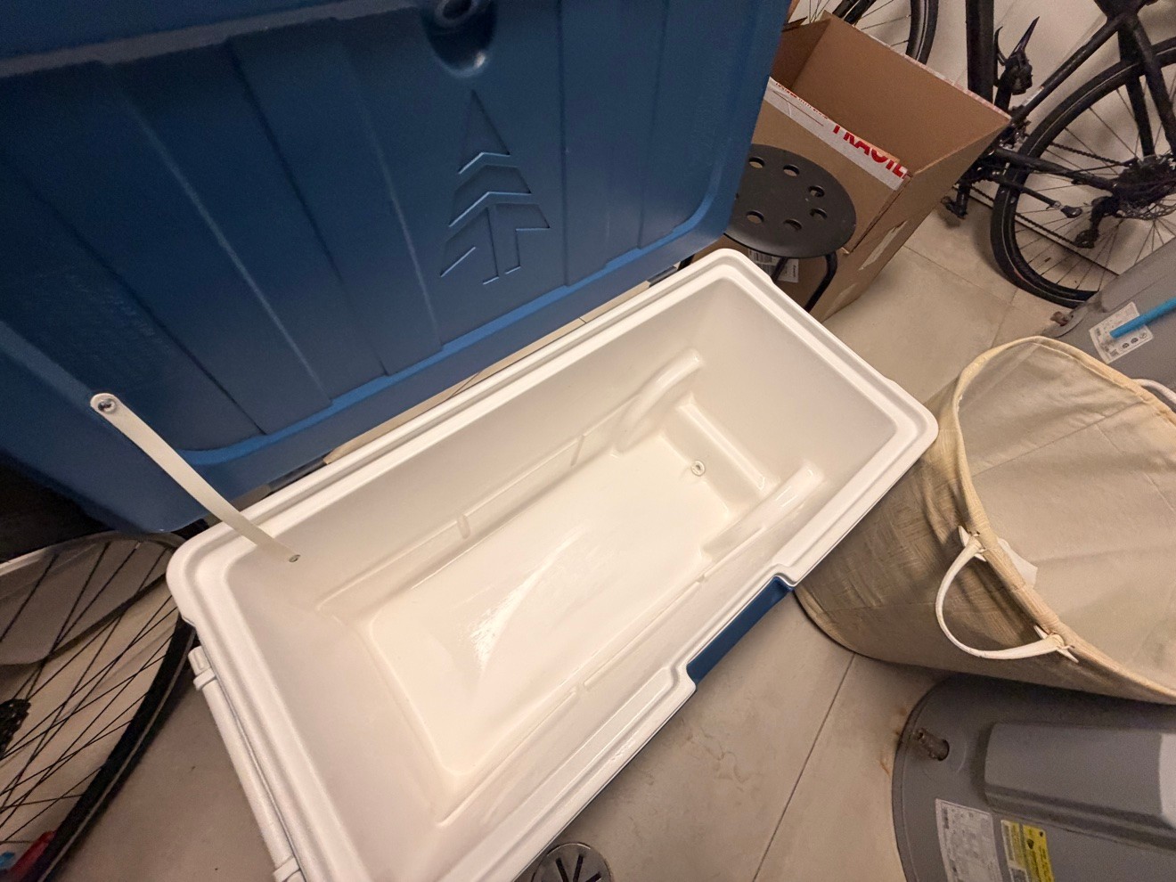 Woods Boreal 100 Wheeled Cooler
