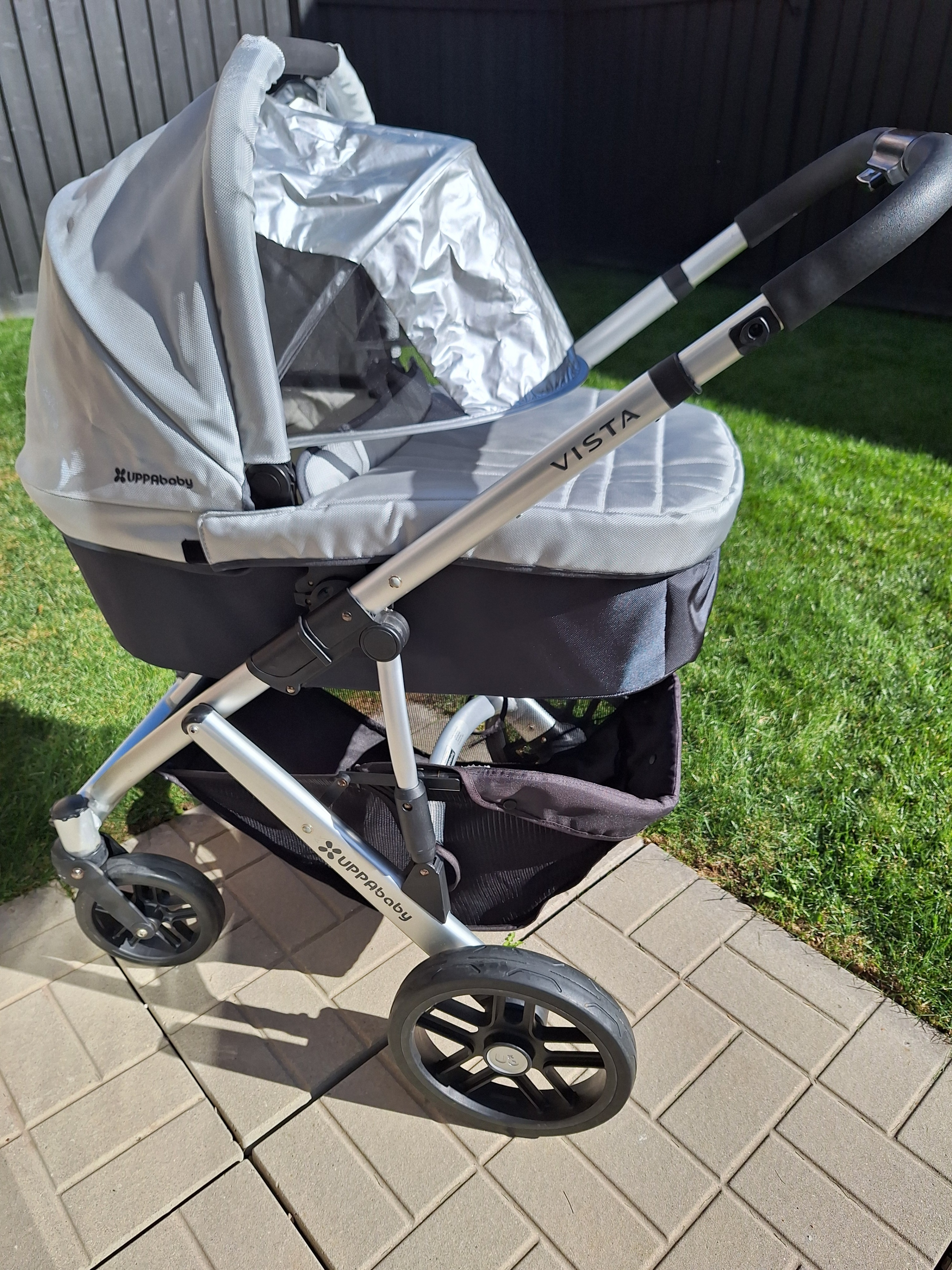 UPPAbaby Vista complete stroller system (includes orig boxes) - photo 3