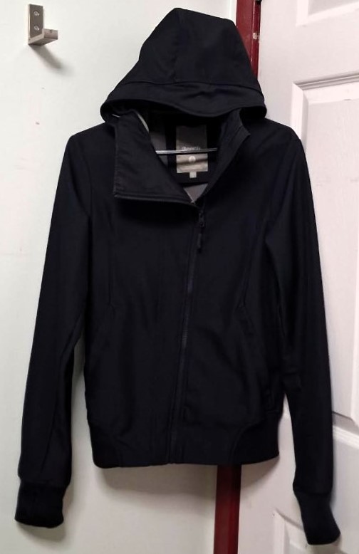 Bench Woman's Full-Zip Hooded Softshell Jacket Excellent Shape - photo 2