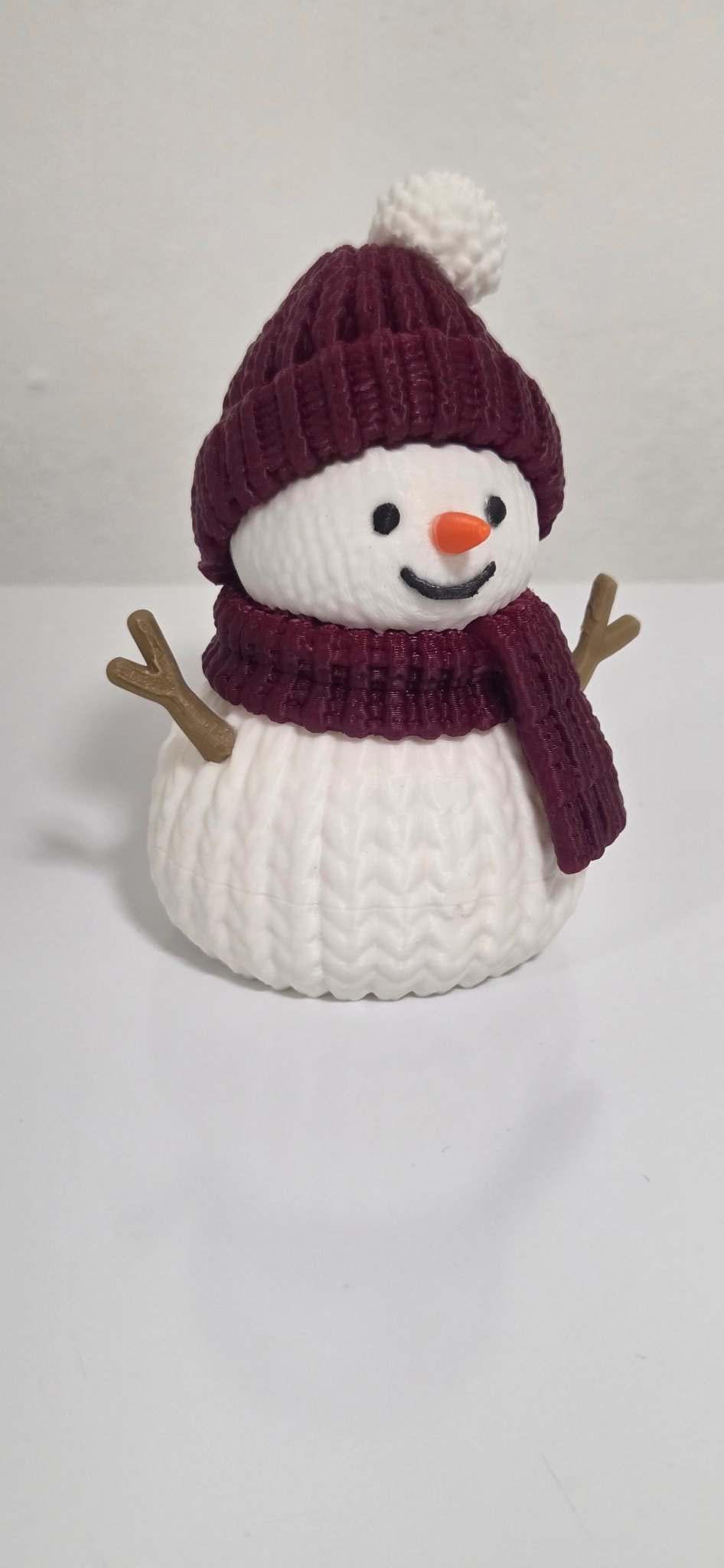 Knitted Snowman — 3D Printed Christmas Decor · $10