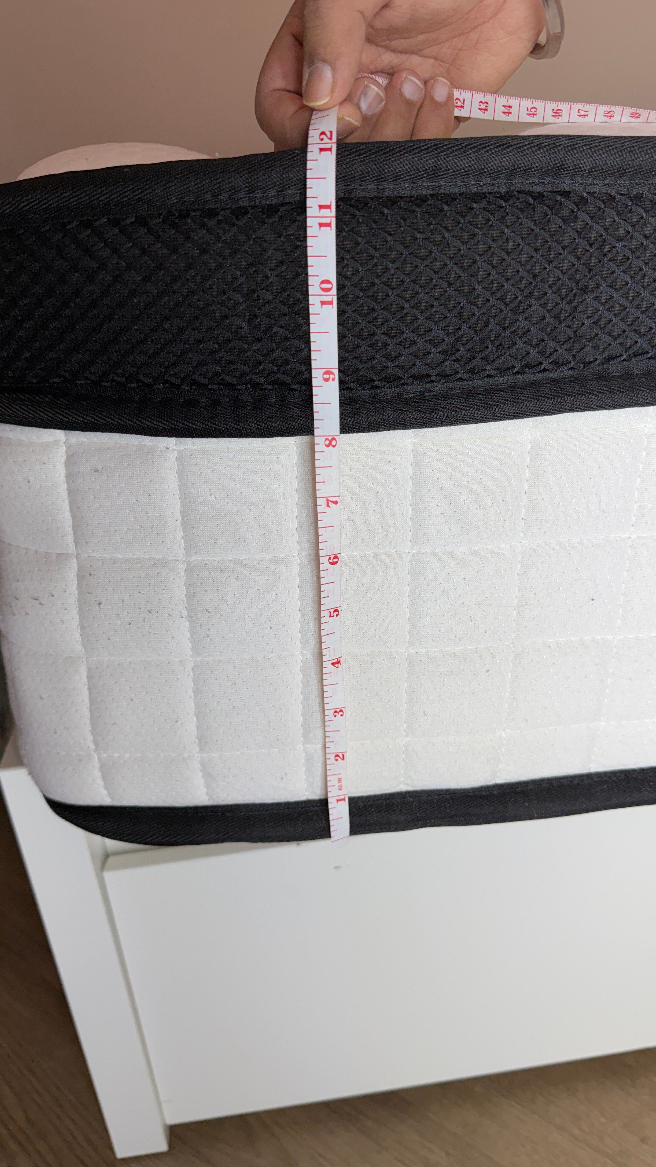 12-Inch Hybrid King Size Mattress - Clean & Good Condition