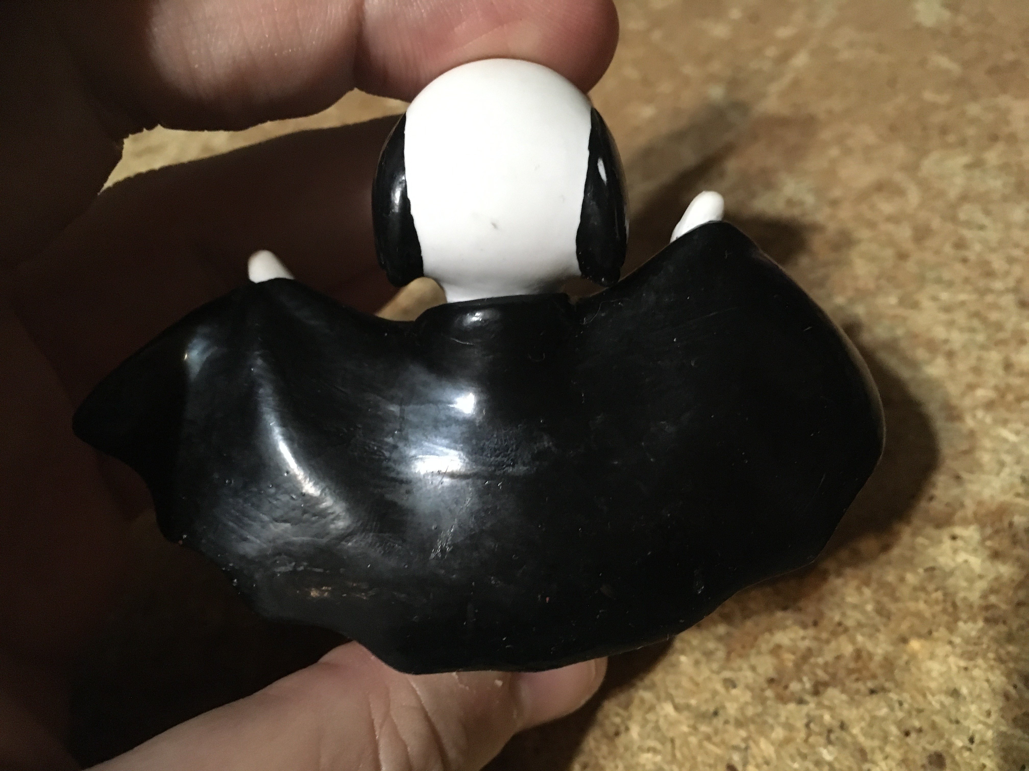 1988 APPLAUSE SNOOPY PEANUTS VAMPIRE DRACULA PVC FIGURE HALLOWEE - photo 3