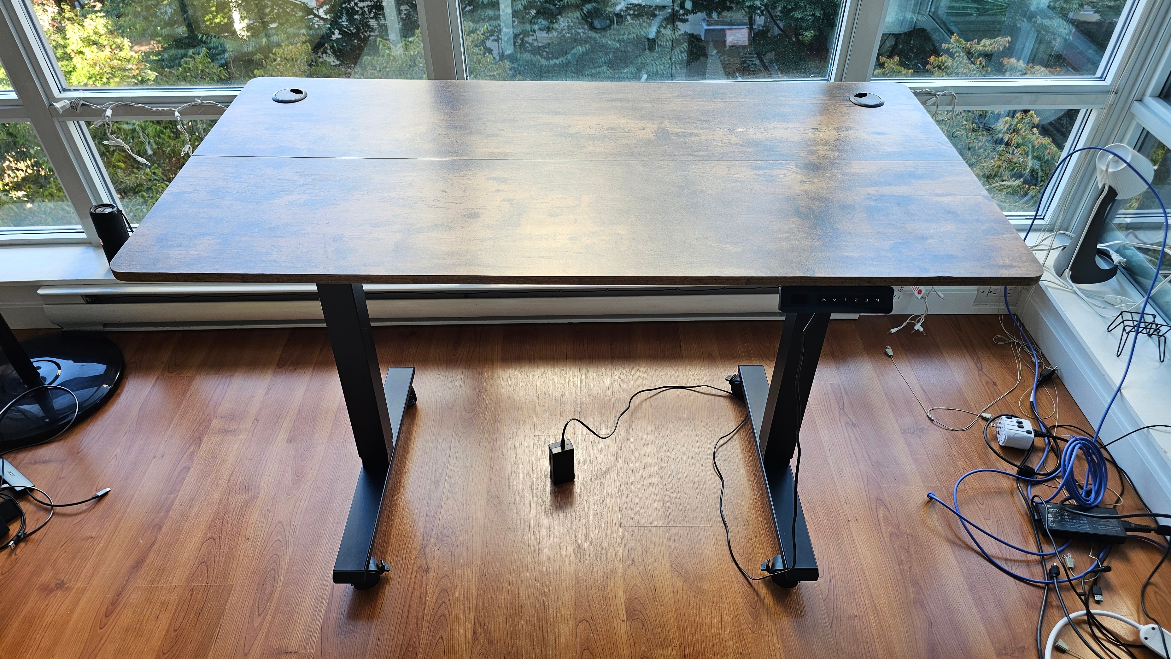ErGear Electric Standing Desk - photo 5