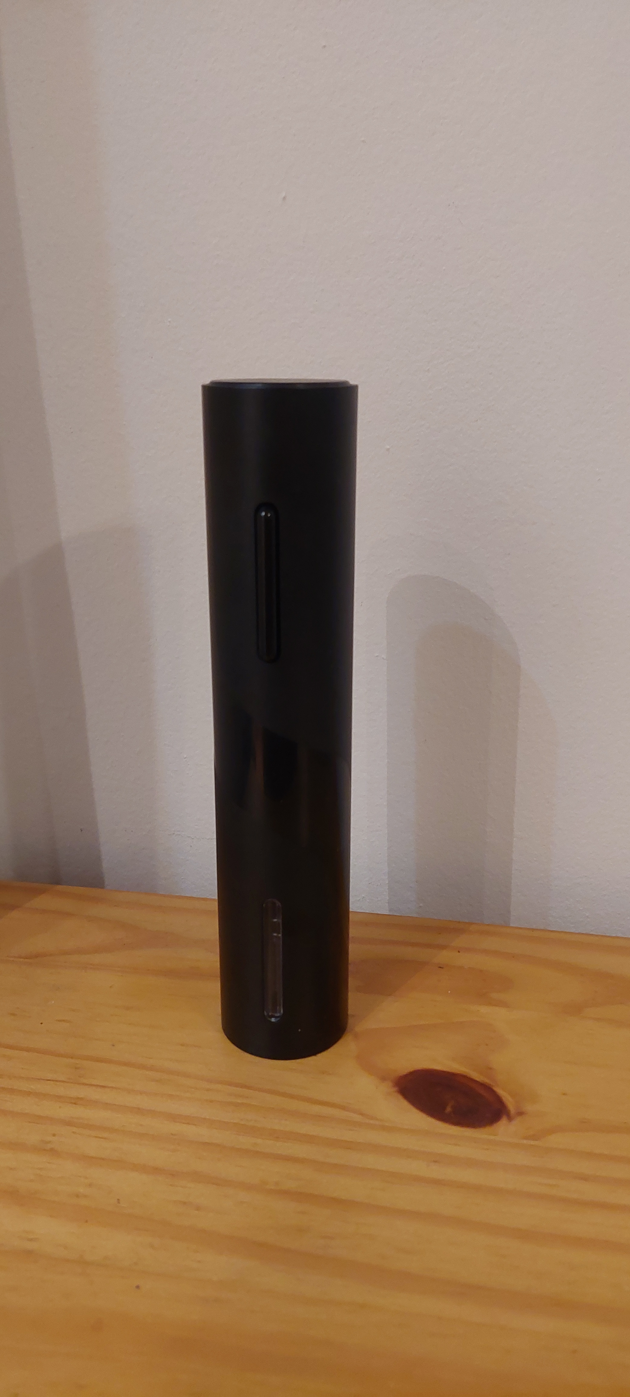 Electric wine opener